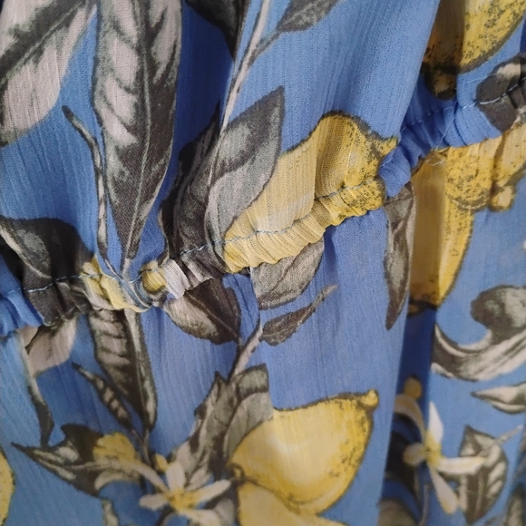 Floral Blue and Yellow Off-Shoulder Top - Picture 4 of 4